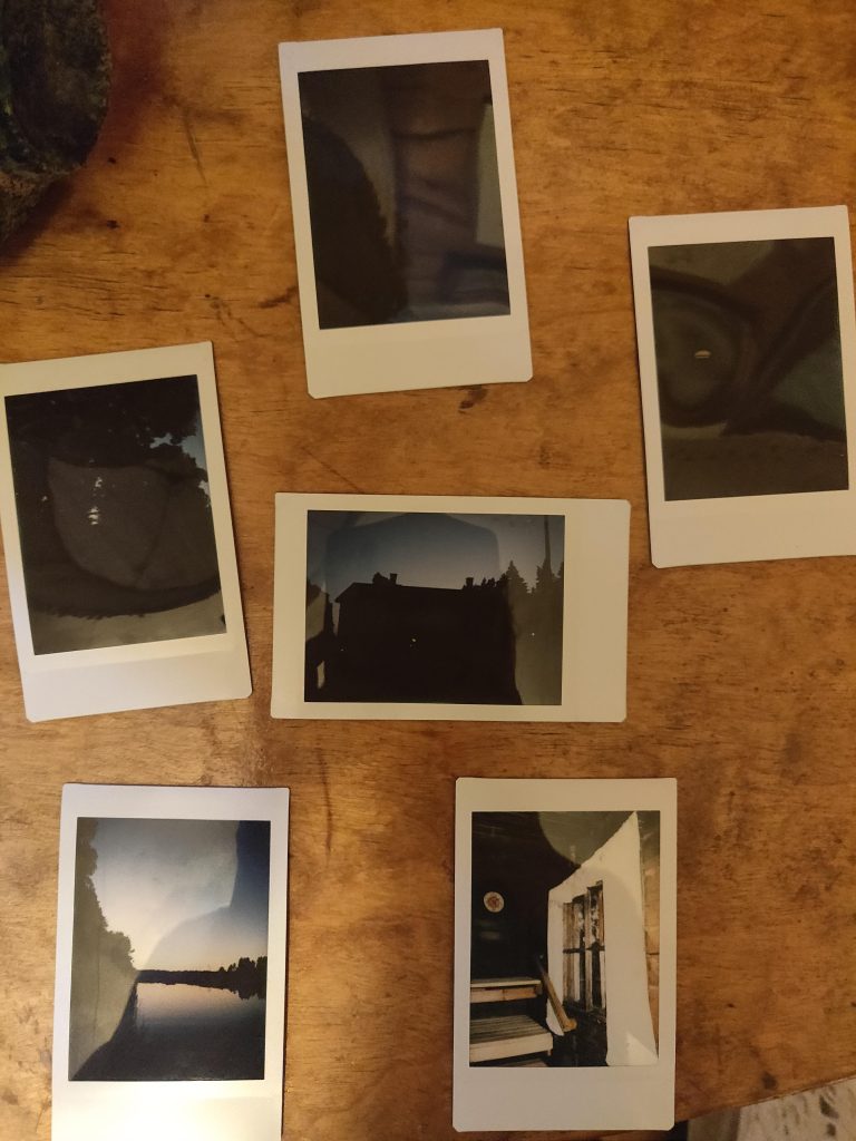 Polaroid 600 Light Settings